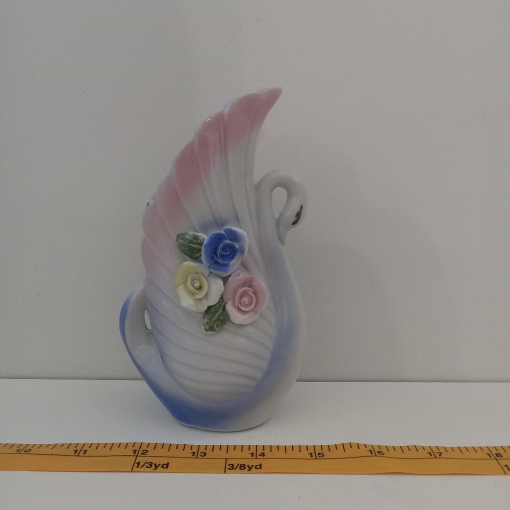Porcelain Swan Vase Vintage